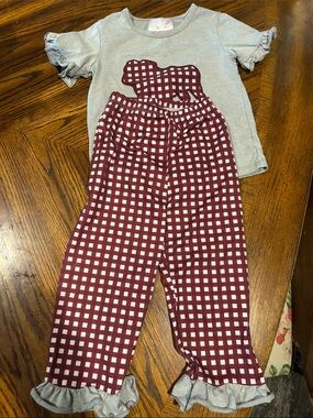 Girl's Gray Ruffle Top & Burgundy Gingham Pants Set